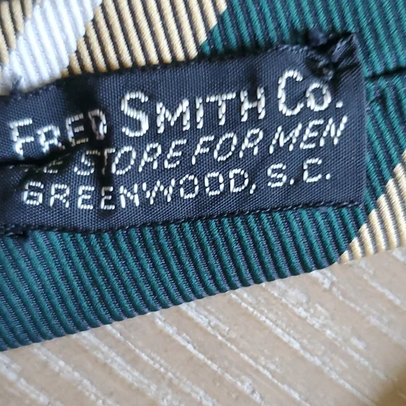 Fred Smith Co. Necktie - Picture 3 of 3